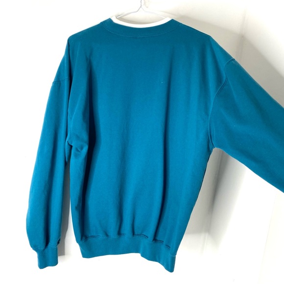 Embroidered Vintage Grandma Teal Sweatshirt - Picture 5 of 6